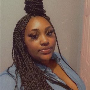 Meet your Posher, Ashanti